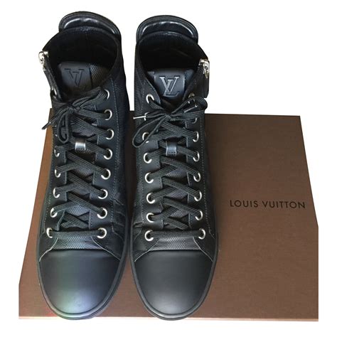 prix chaussure louis vuitton homme|chaussure de luxe homme.